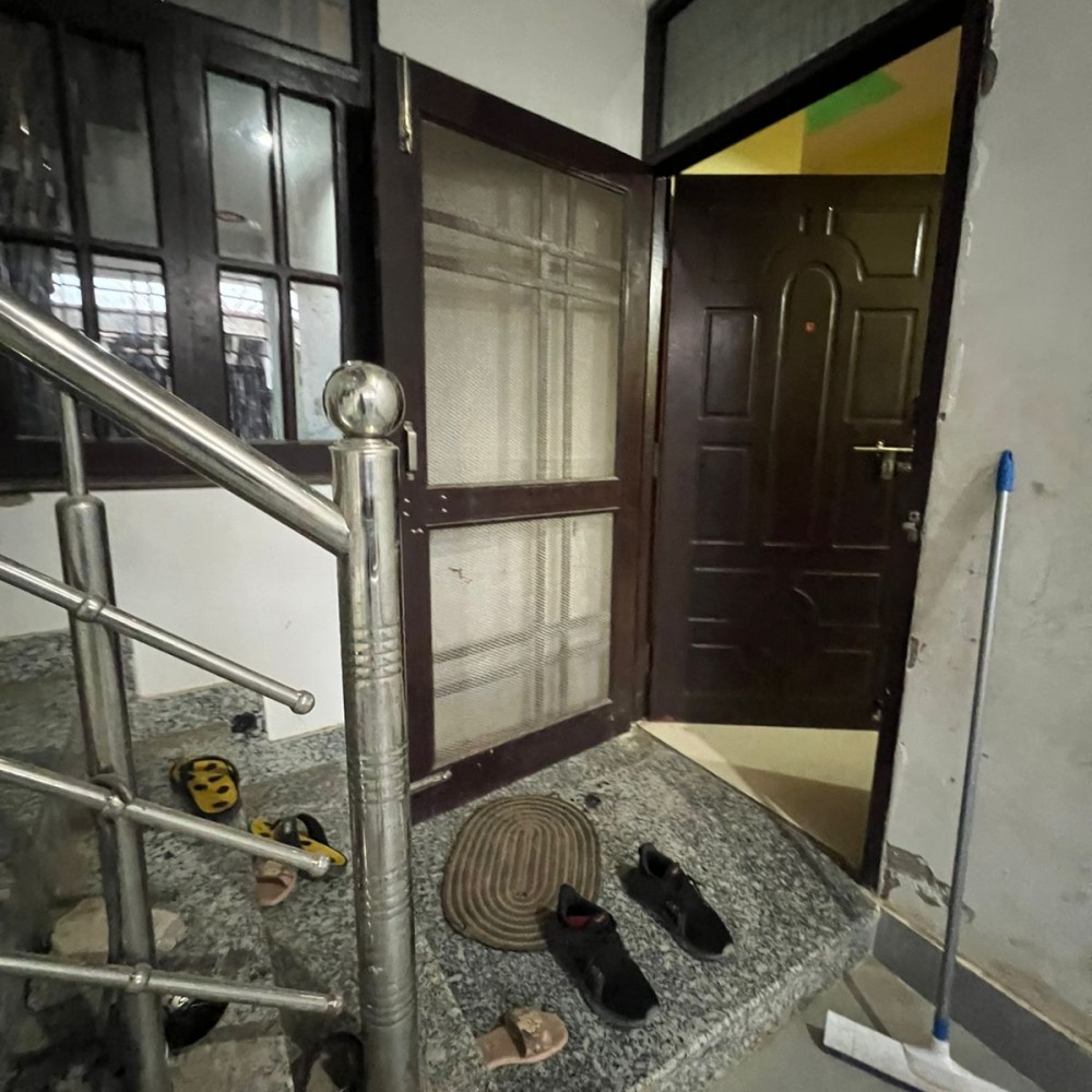 2BHK Room Set with Kitchen Near Madhav Green, Amity University, Lucknow